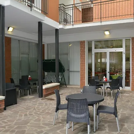 Szálloda Week-end 3*